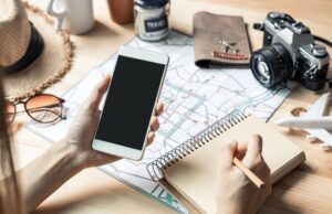 5 Tech Hacks To Make Your Traveling Less Exhausting